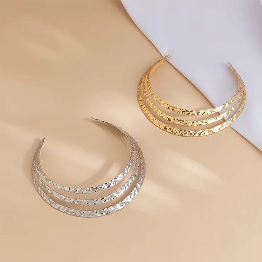 The Aera Choker