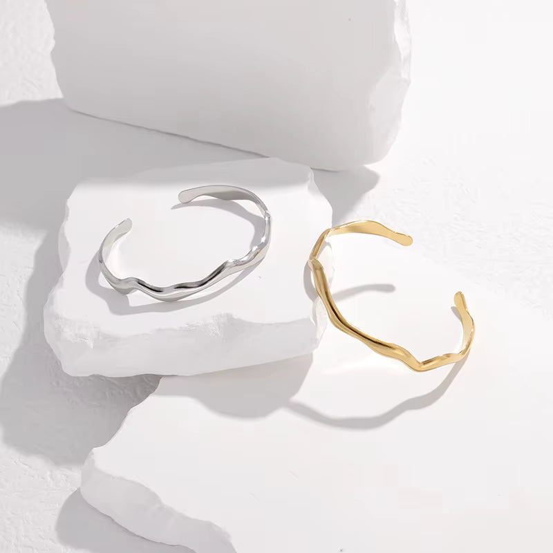 The Tsunami Cuff