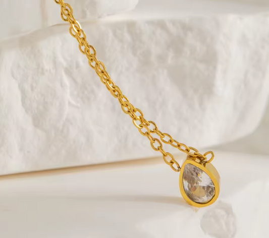 The Dewdrop Pendant