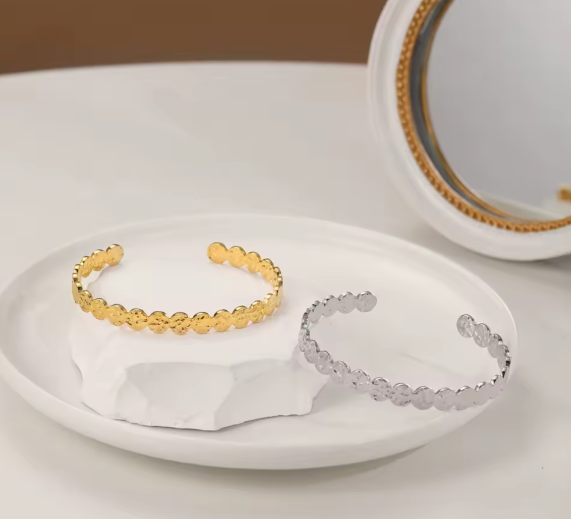 The Magma Bangle