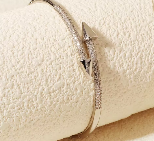 The Talon Cuff