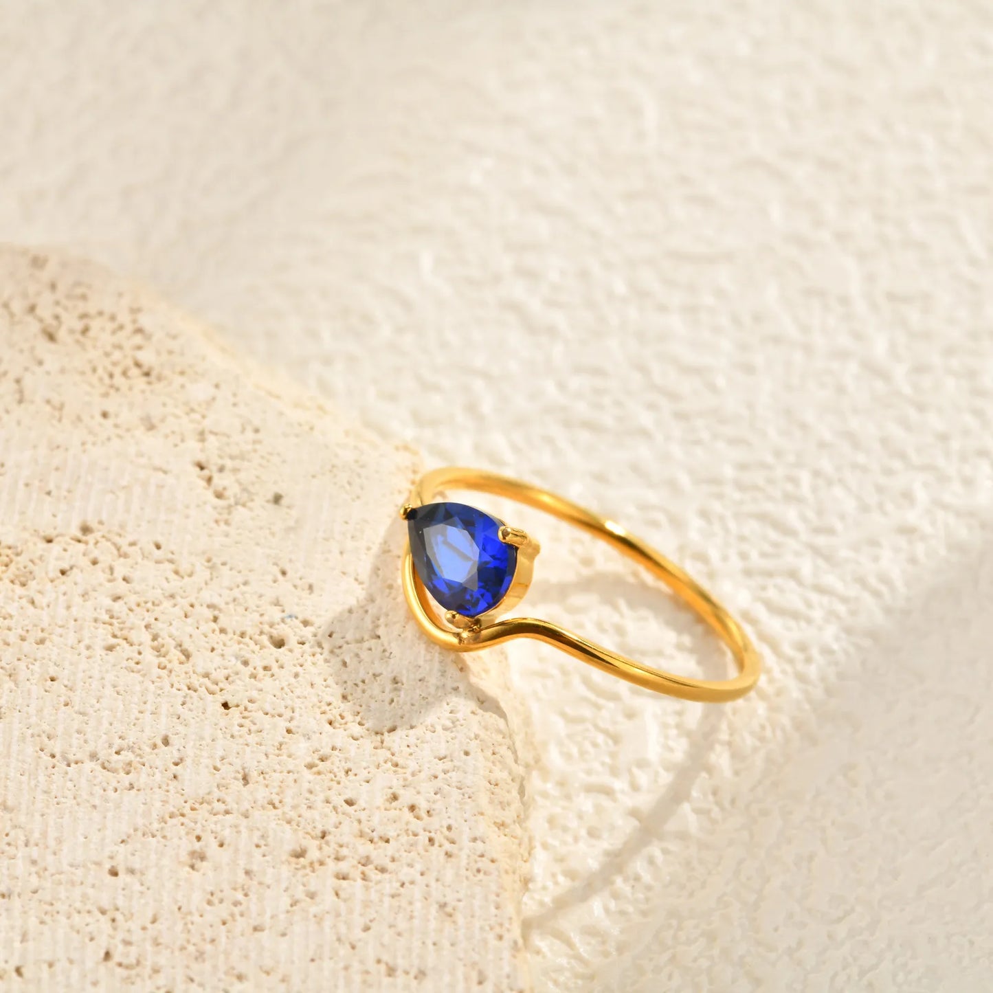 Nuvella Ring