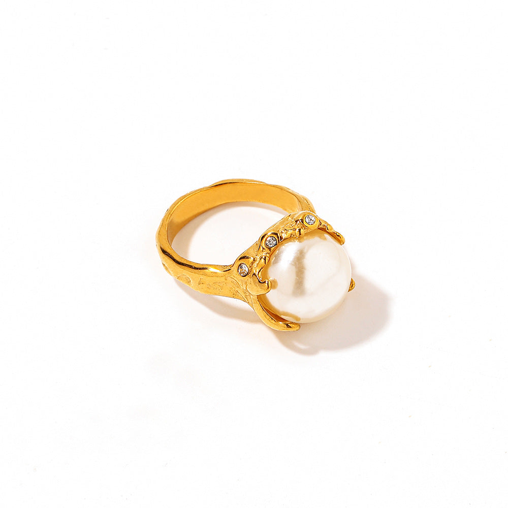 Vintage gold-tone crescent open ring with crystal-style accents