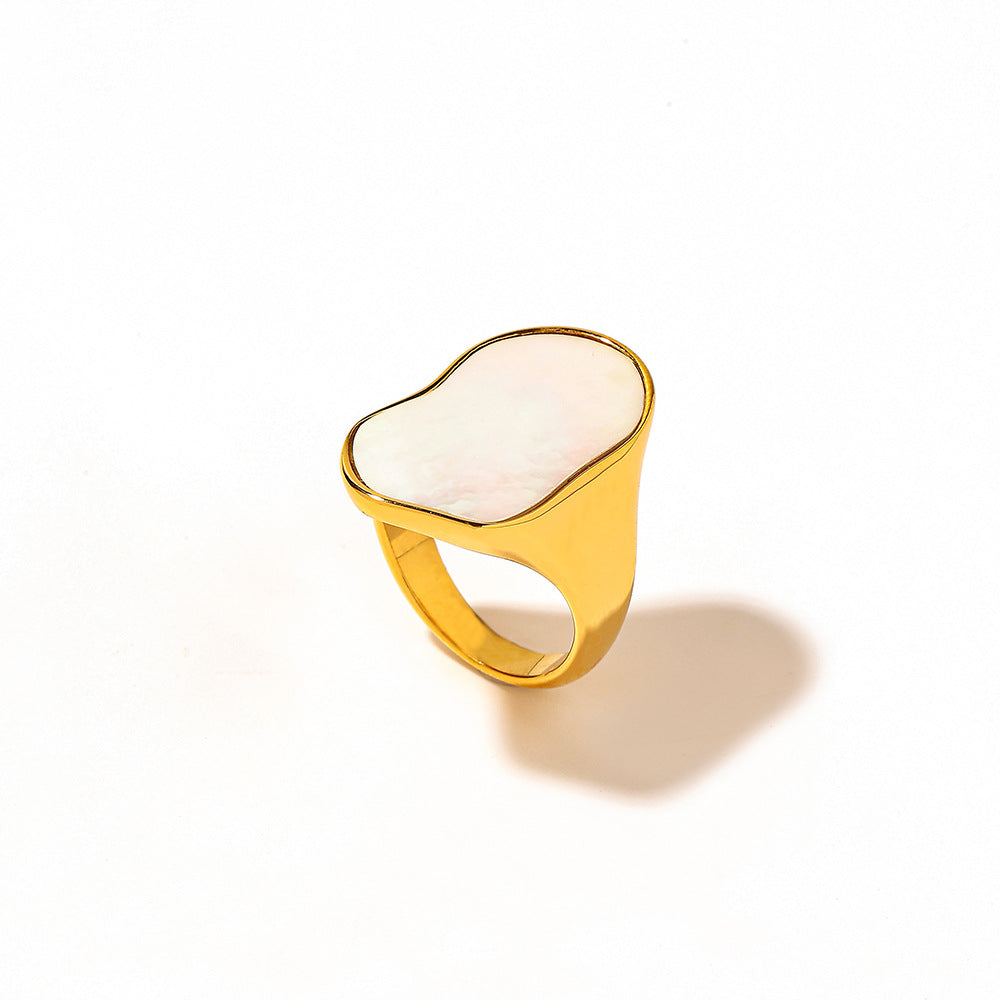 Vintage gold-tone heart signet ring with smooth polished face