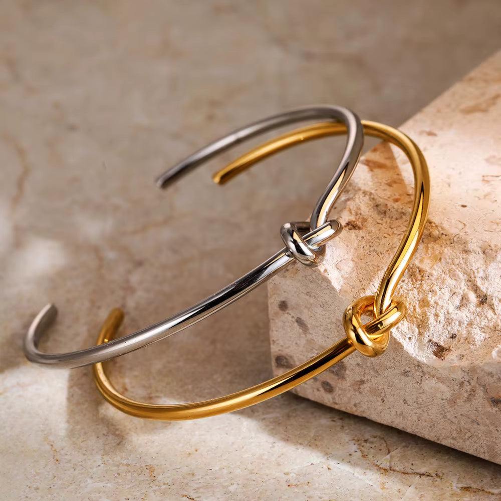 The Helix Torsion Cuff