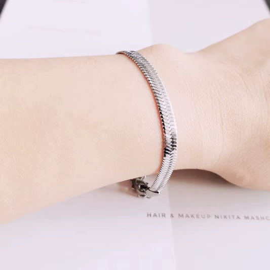 The Liquid Ribbon