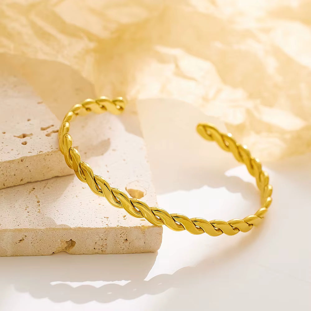 The Helix Cuff