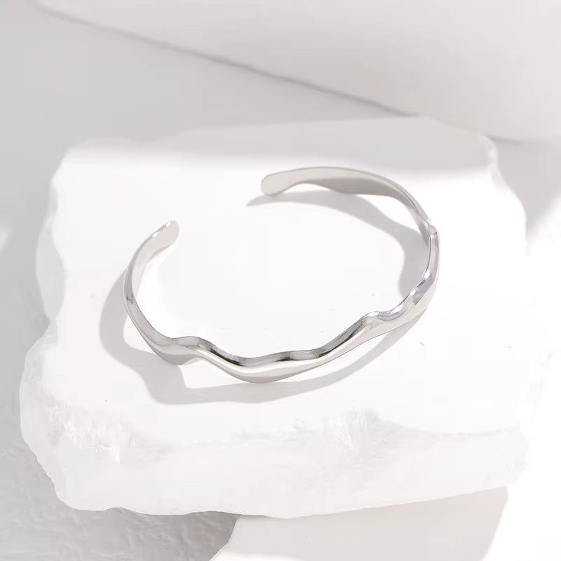 The Tsunami Cuff