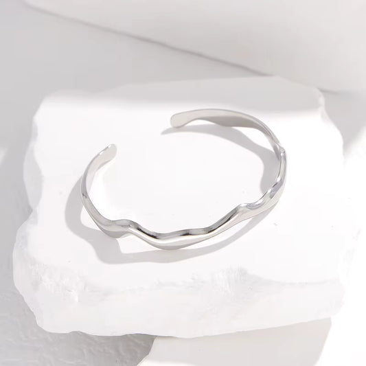The Tsunami Cuff