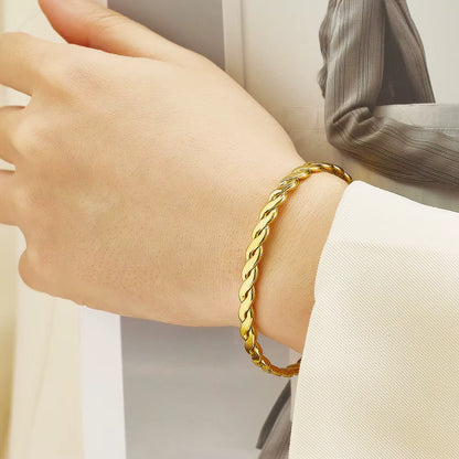 The Helix Cuff