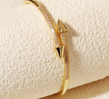 The Talon Cuff