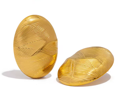 The Ribbed Ellipse