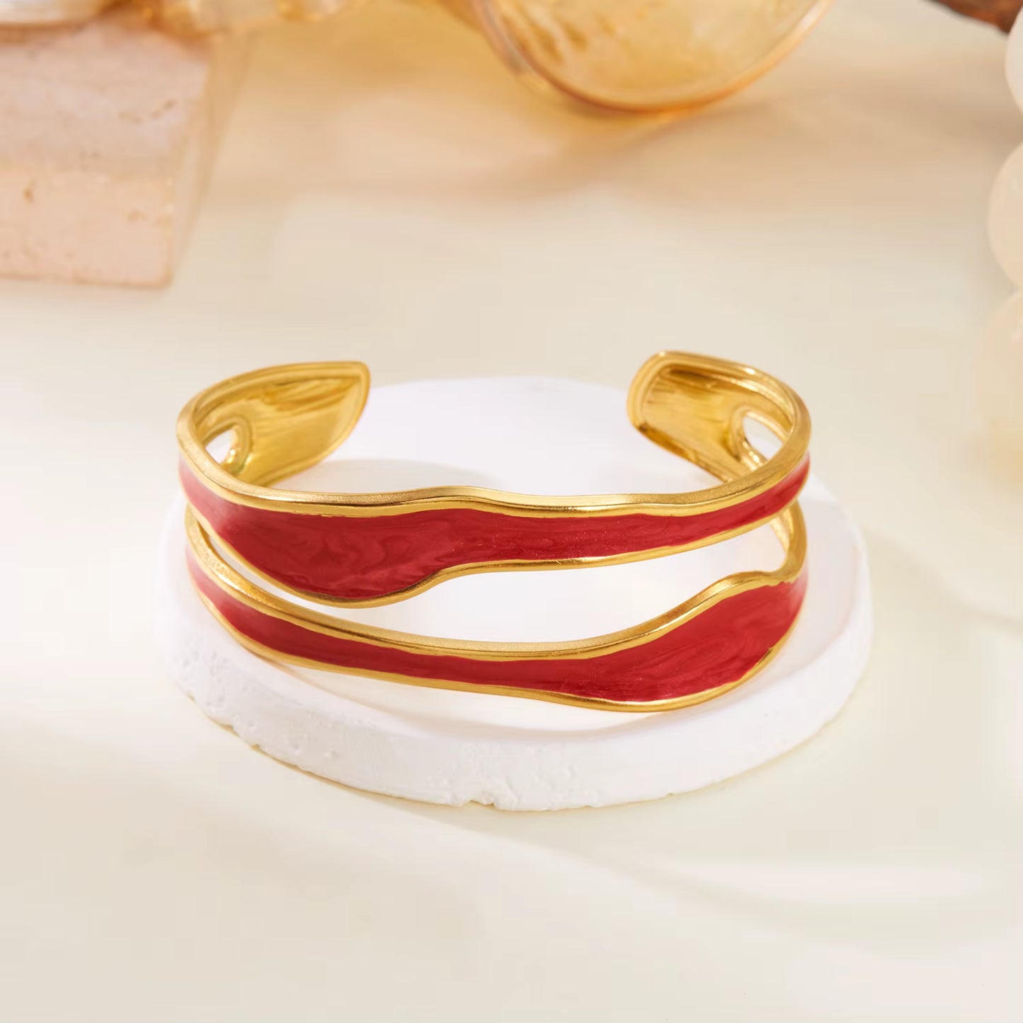 The Arcos Cuff