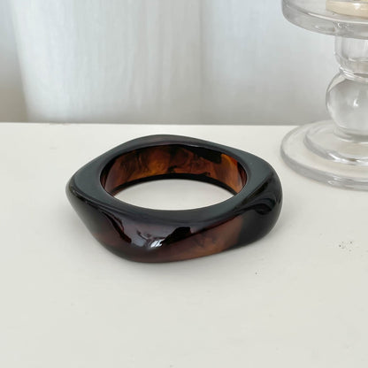 Sculpted Resin Wave Bangle